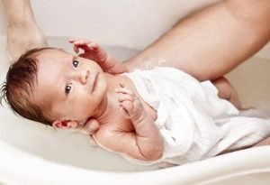 banho-do-bebe-Instituto-VillaMil