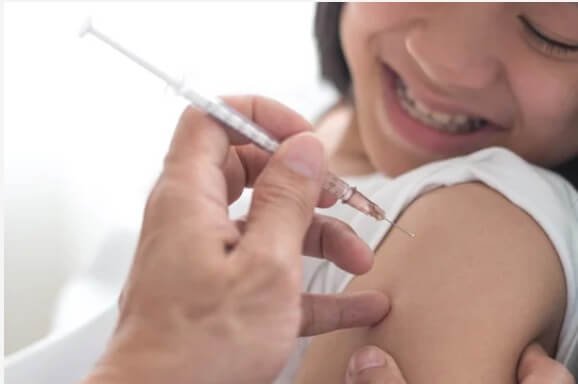 A vacina de HPV ajuda a combater o Papilomavírus Humano