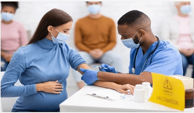 Vacinação contra o covid-19 em gestantes.